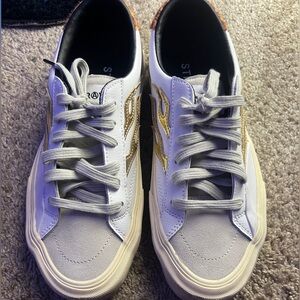 Straye skate sneakers